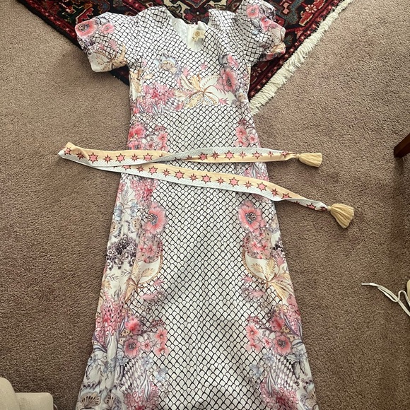 Floral Maxi Dress with Pink Accents - Picture 4 of 5